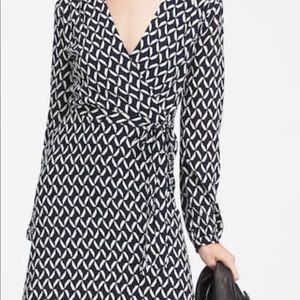 NWT. Banana Republic. Faux wrap dress. Gorgeous